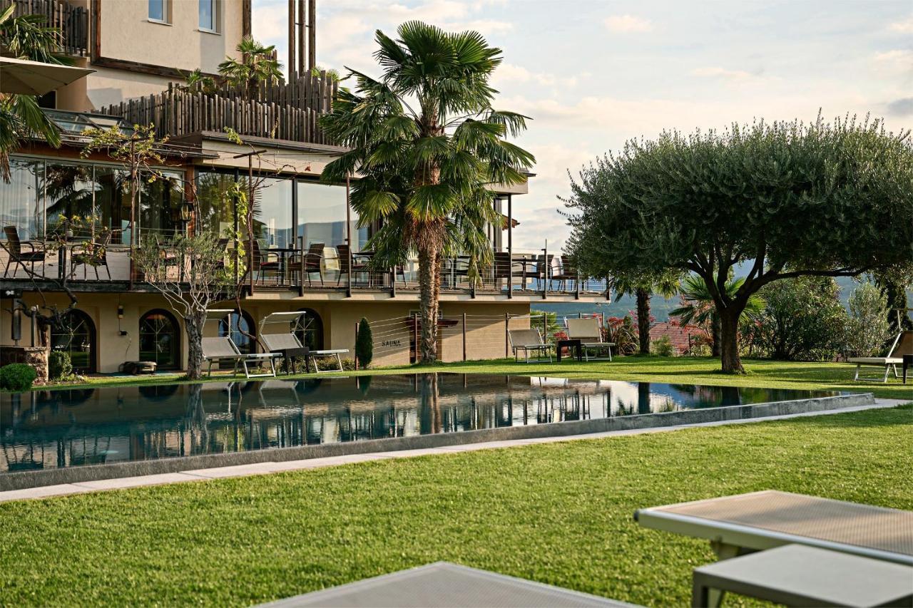 Das Panorama Designhotel Caldaro Luaran gambar